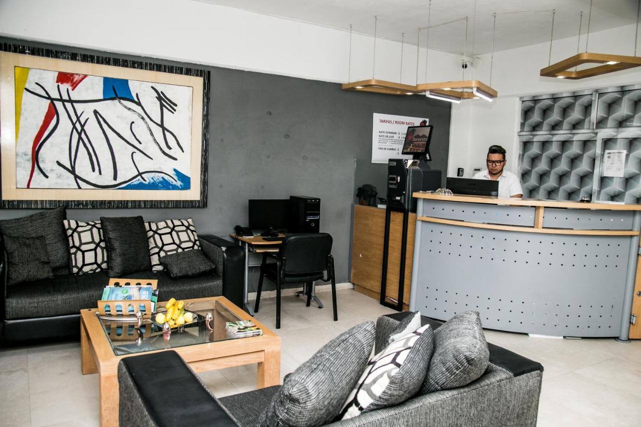 Booking Dioh Monterrey Extérieur photo