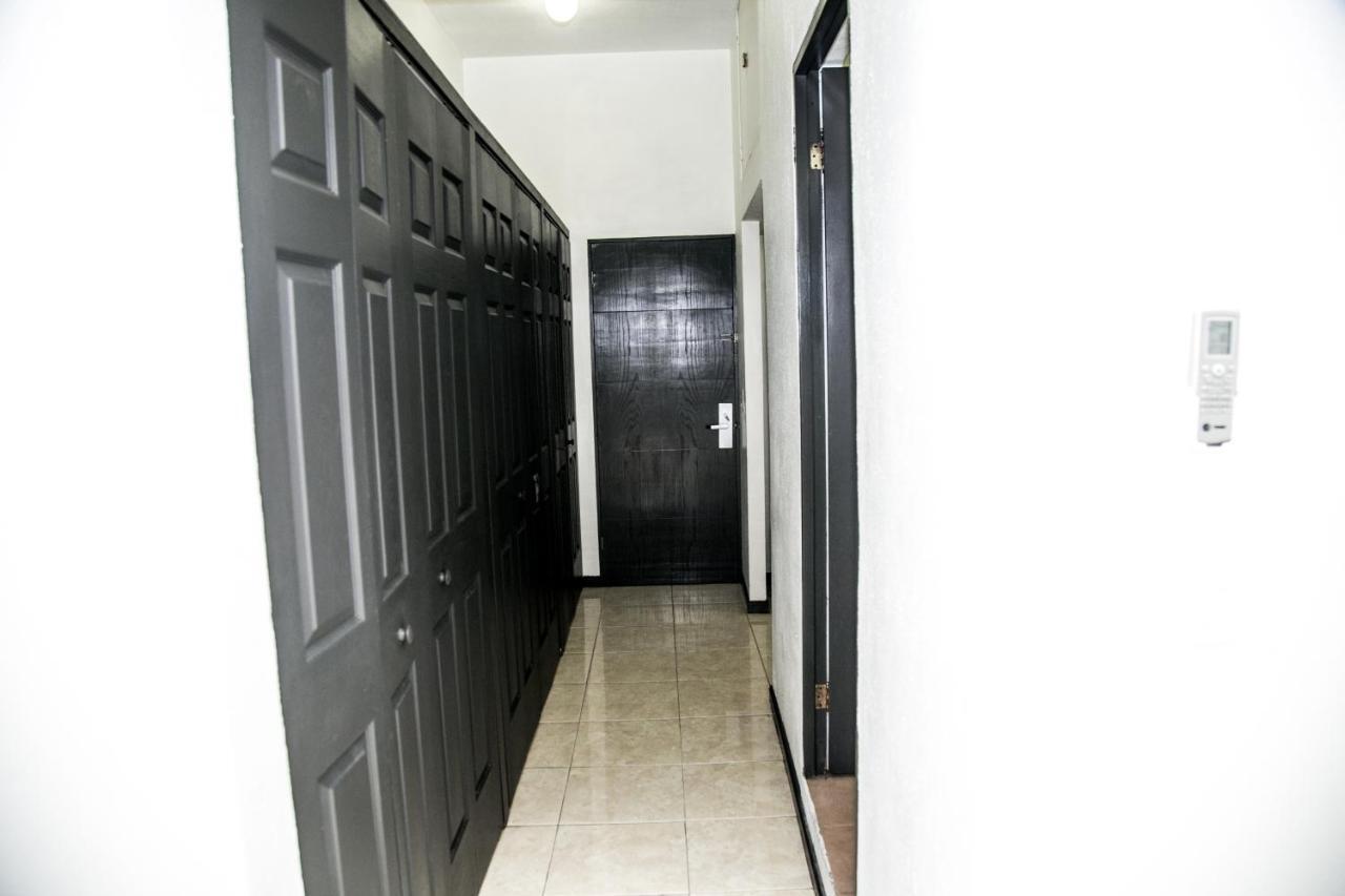Booking Dioh Monterrey Extérieur photo