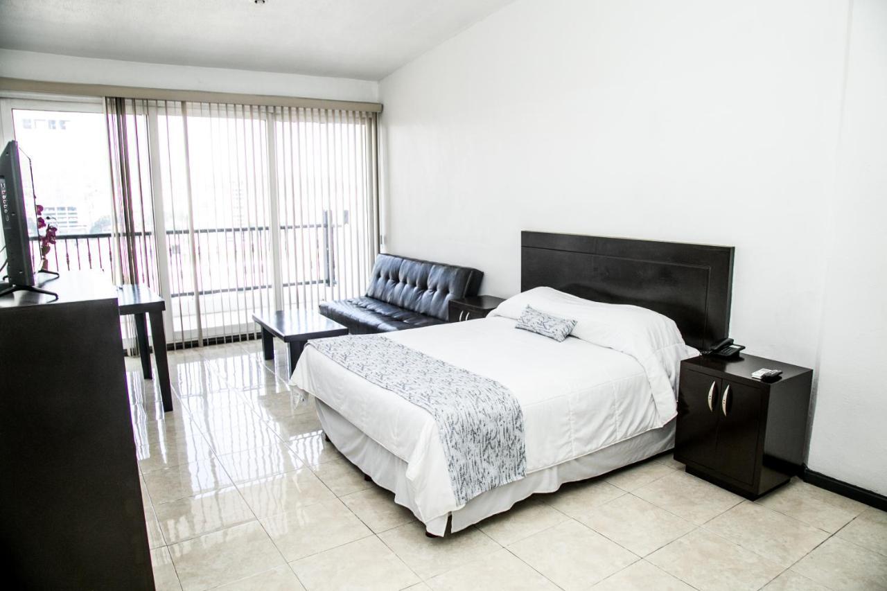 Booking Dioh Monterrey Extérieur photo